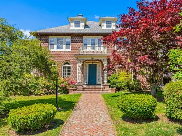 248 Slade St, Belmont, MA 02478