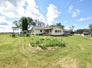 8459 Pokegama Lake Rd, Grasston, MN 55030