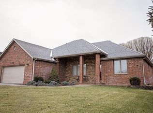 1210 E Ogorman Ct, Springfield, MO 65803