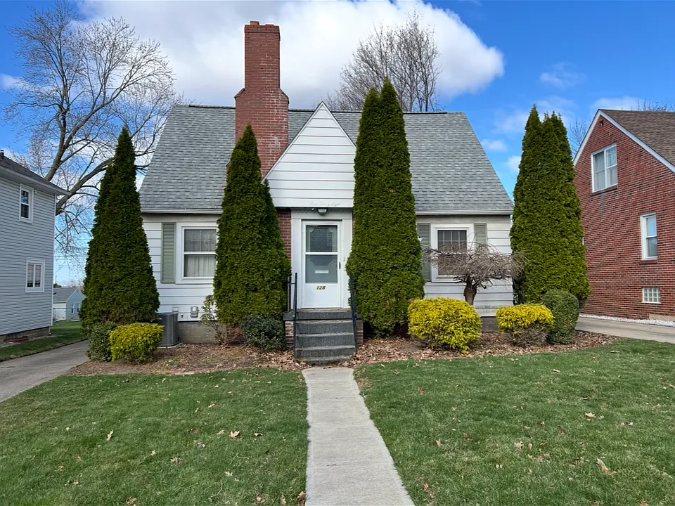128 Gordon Ave