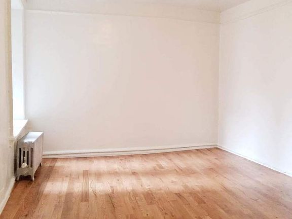 2nd image of 751 Walton Ave APT 5B