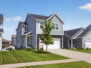 1189 NW Yorktown Dr, Waukee, IA 50263
