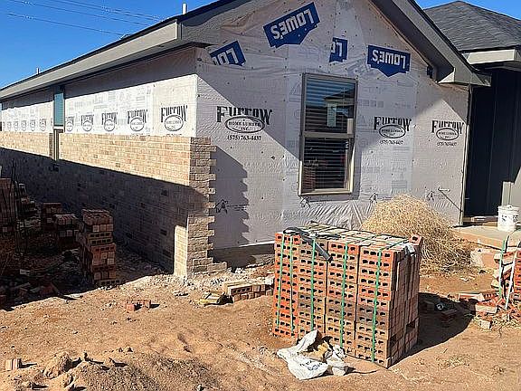 2nd image of 2428 Joes Ln