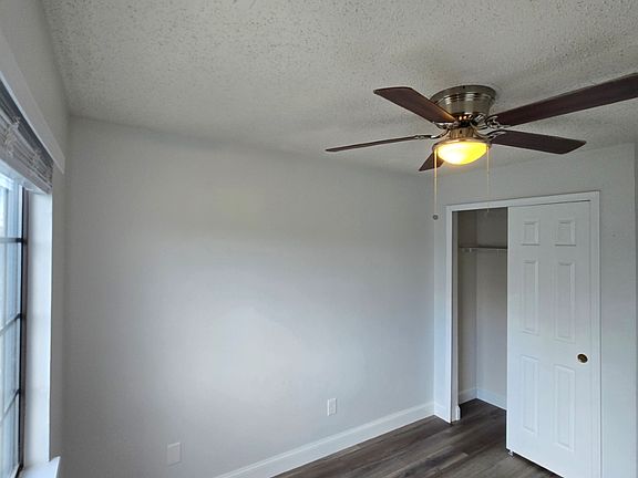 5th image of 7000 Irwell Ln #11F