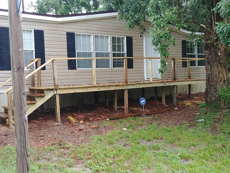2362 Belmont Dr — Photo 1