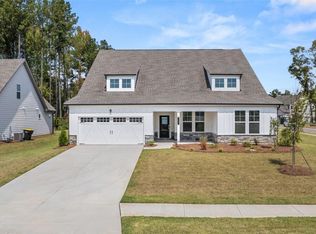 54 Foothills Trl, Sharpsburg, GA 30277
