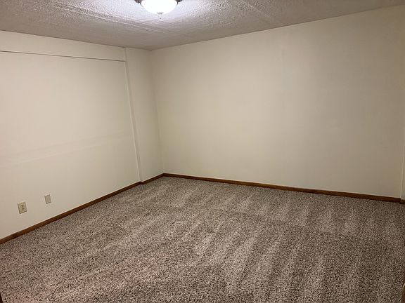 3rd image of 1517 Old Hickory Dr