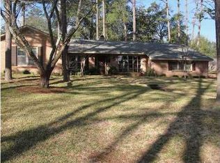 104 Thomas Ln, Prattville, AL 36067