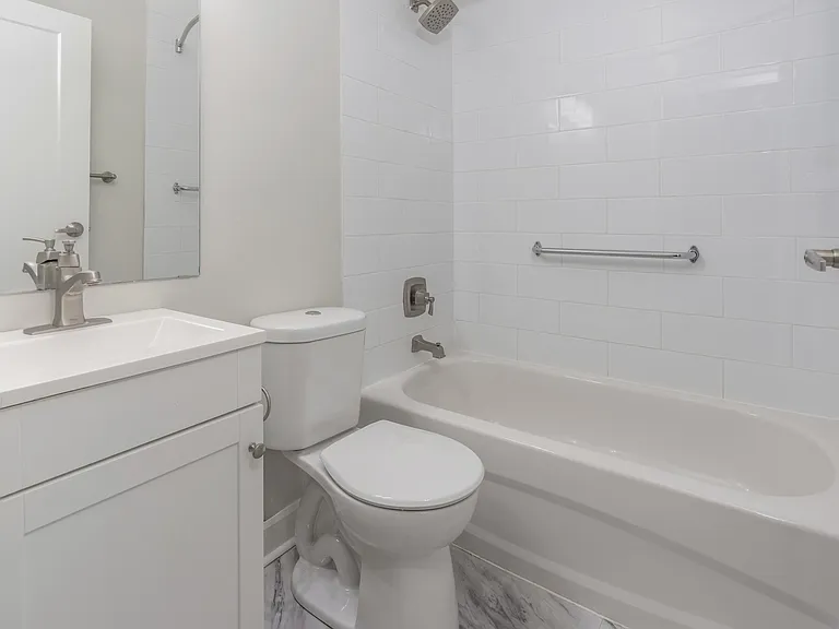 25 Westwood Ct — Photo 18