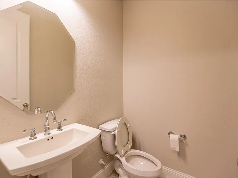 3073 Galveston St — Photo 22