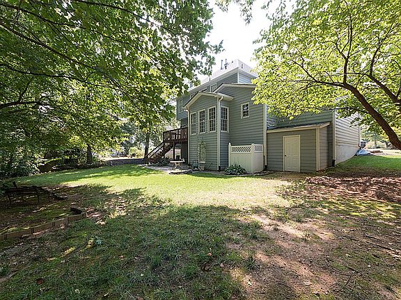 4th image of 1245 Creek Laurel Dr