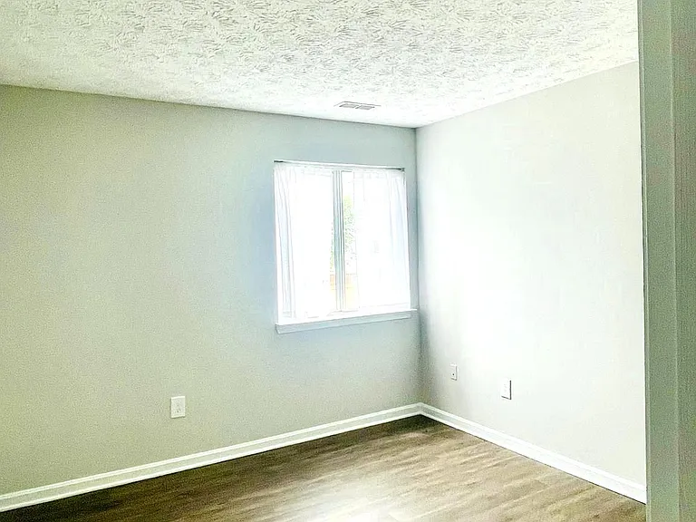 2137 Wainwright Ct #1C — Photo 7