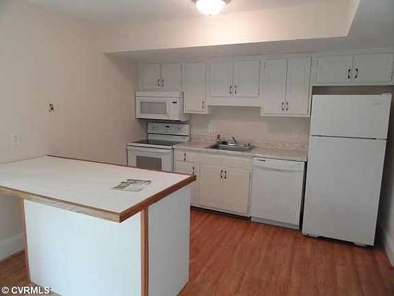 4th image of 1530 Americana Dr #1530