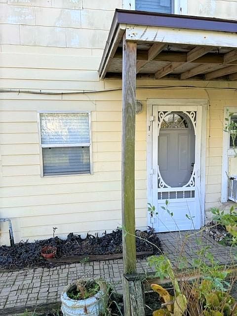 1st image of 1720 1st St N #1