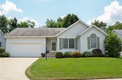 1st image of 818 Copperfield Dr S