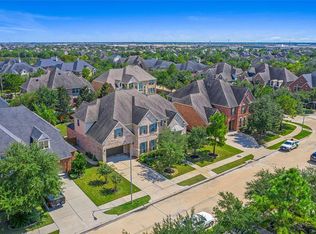 9906 Touhy Lake Dr, Katy, TX 77494
