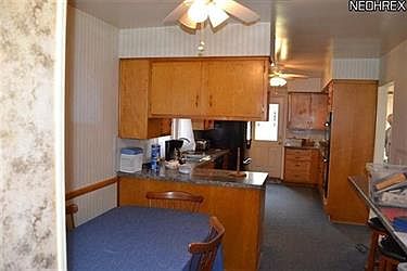 5th image of 8568 Deer Creek Ln NE