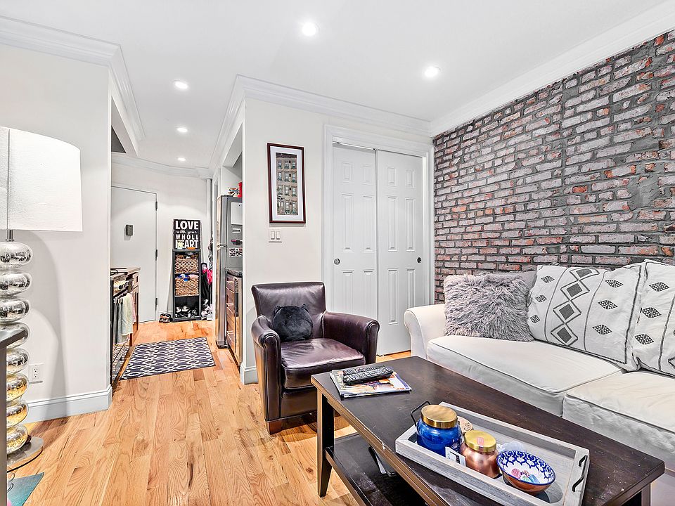 1st image of 227 E 89th St APT 3C