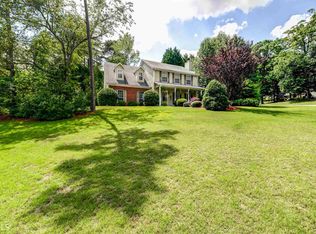4054 Green Gables Trce, Buford, GA 30519