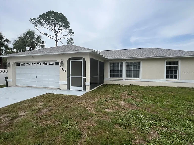 3228 Lucaya Ave — Photo 2