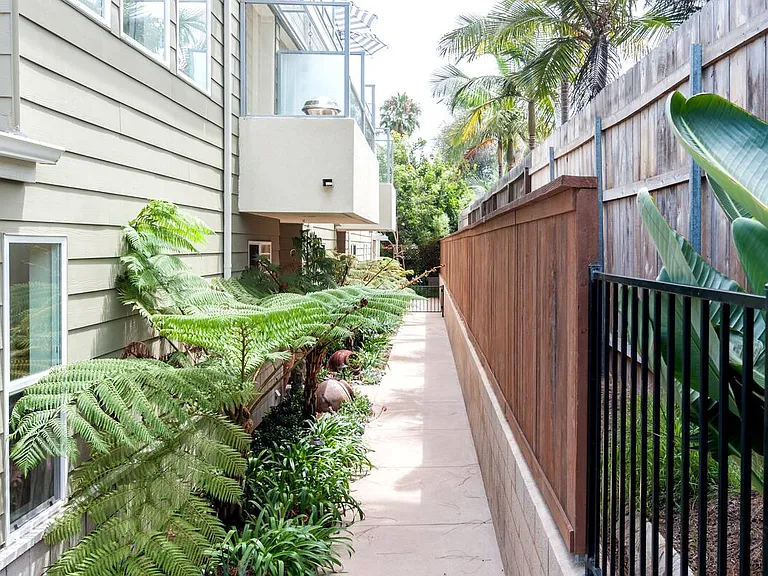 381 Juniper Ave — Photo 14