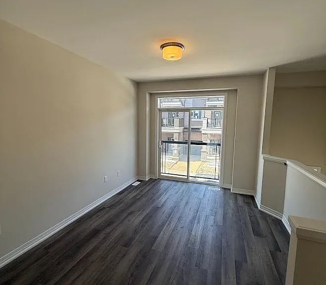 660 Colborne St W #155 — Photo 2