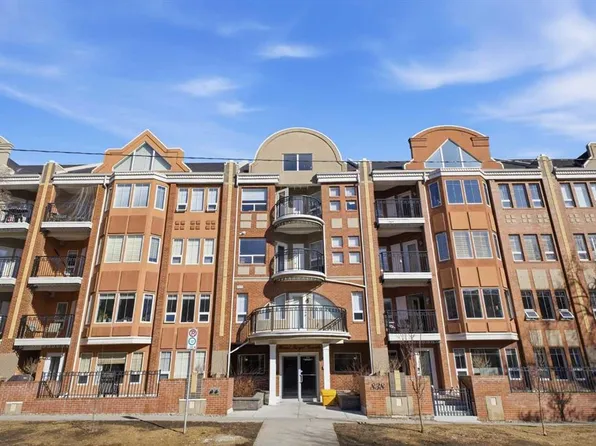 838 S 19th Ave SW #205, Calgary, AB T2T 6H2