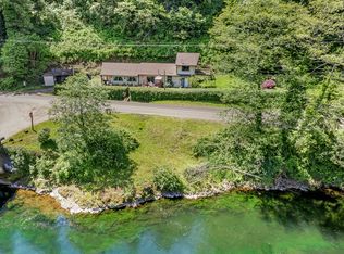 8720 Kilchis River Rd, Tillamook, OR 97141