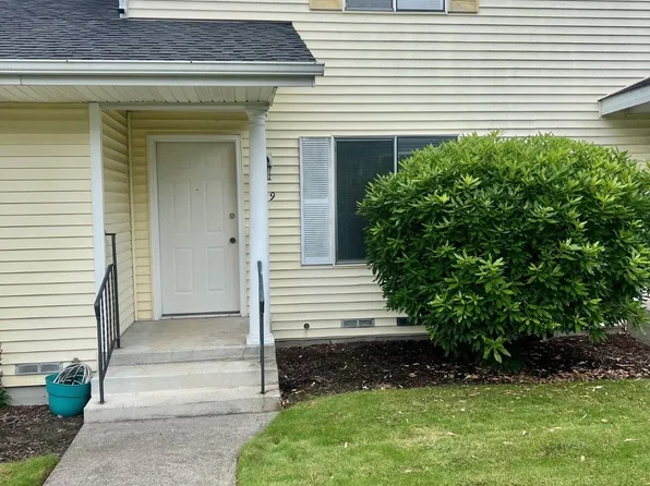339 S 327th Lane, Federal Way, WA 98003