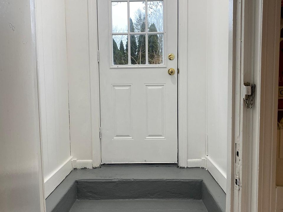1st image of 2244 Nichols Ave #1