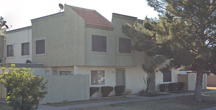 1st image of 5822 N 48th Ln