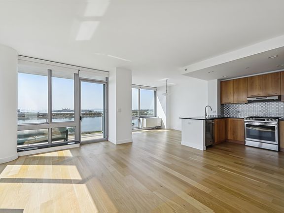 5th image of 25 Hudson St APT 703