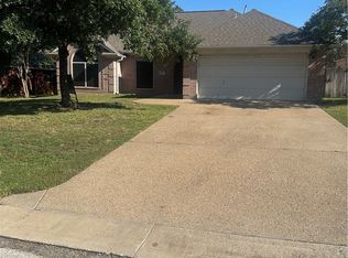 1707 Gray Stone Dr, Bryan, TX 77807