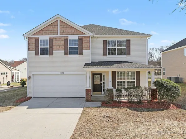 1005 Theodore Ln, Indian Trail, NC 28079