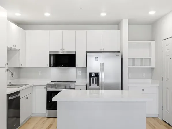 91-3529 Nana Hope St #5202, Ewa Beach, HI 96706