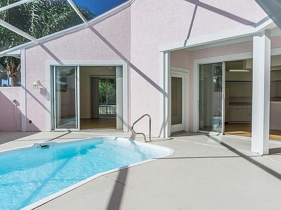 4th image of 369 Dolphin Shores Cir