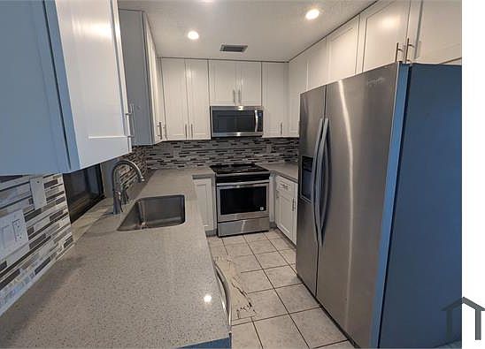 1st image of 1384 Birkdale Dr