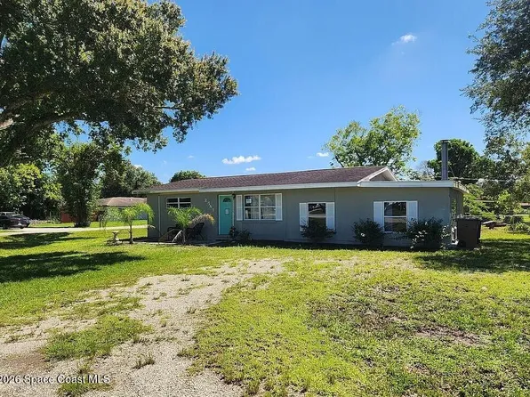 2741 Lakeview Dr, Fort Myers, FL 33905