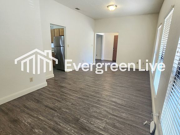 4th image of 1321 Pueblo Loop
