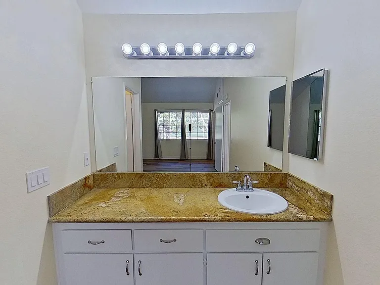 26701 Quail Crk #267 — Photo 16