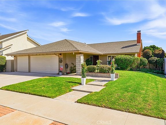 3rd image of 4244 E Ruth Pl