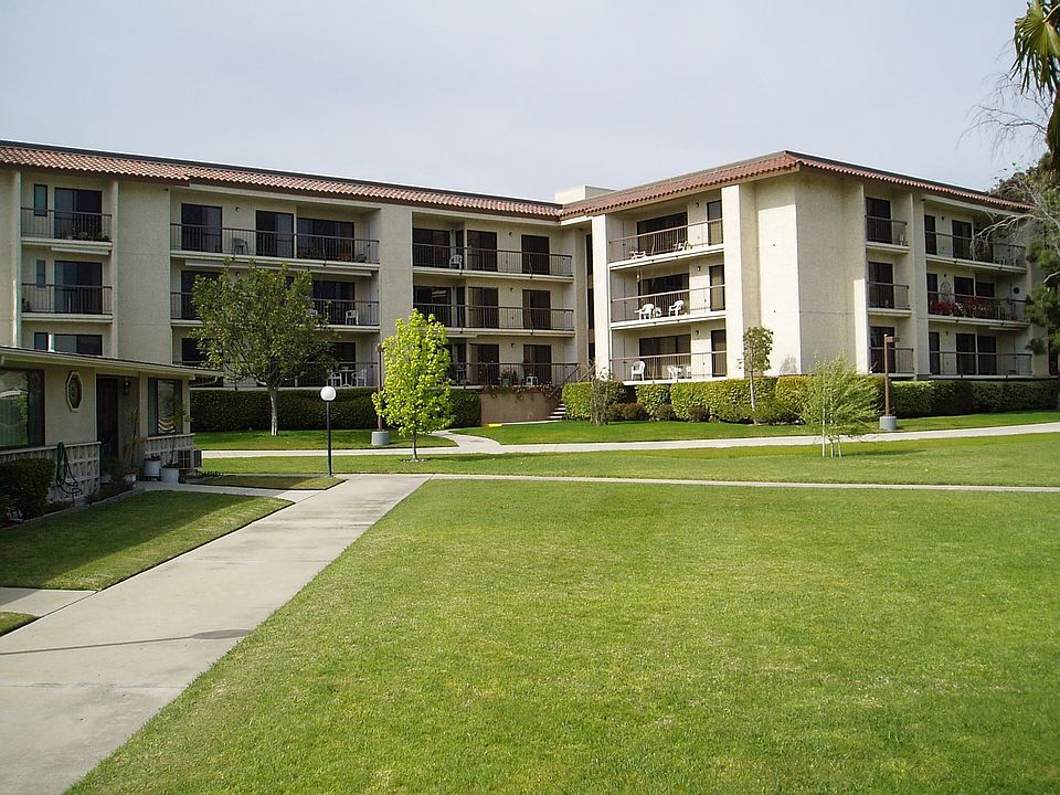 Building 1 Unit 24B-13650 Del Monte Dr.