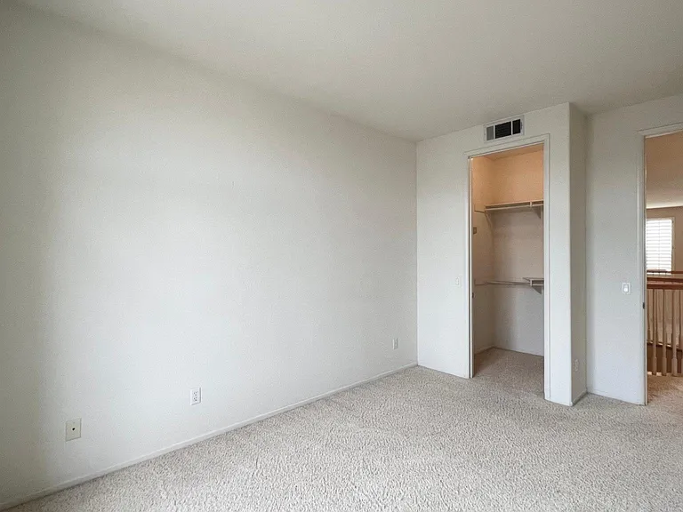 12214 Candy Rose Ct — Photo 29