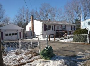 15 Applevale Dr, Dover, NH 03820
