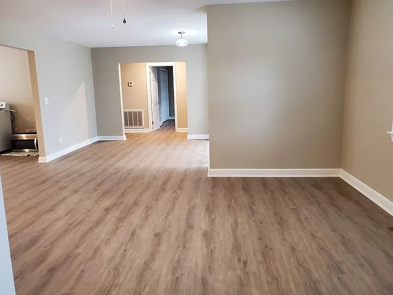 707 Shelley Rd — Photo 13