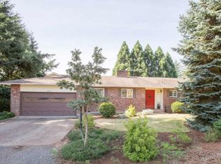 1339 NW Viewmont Dr, Dundee, OR 97115