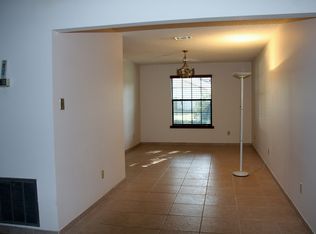 10366 Walnut Bnd N, Jacksonville, FL 32257