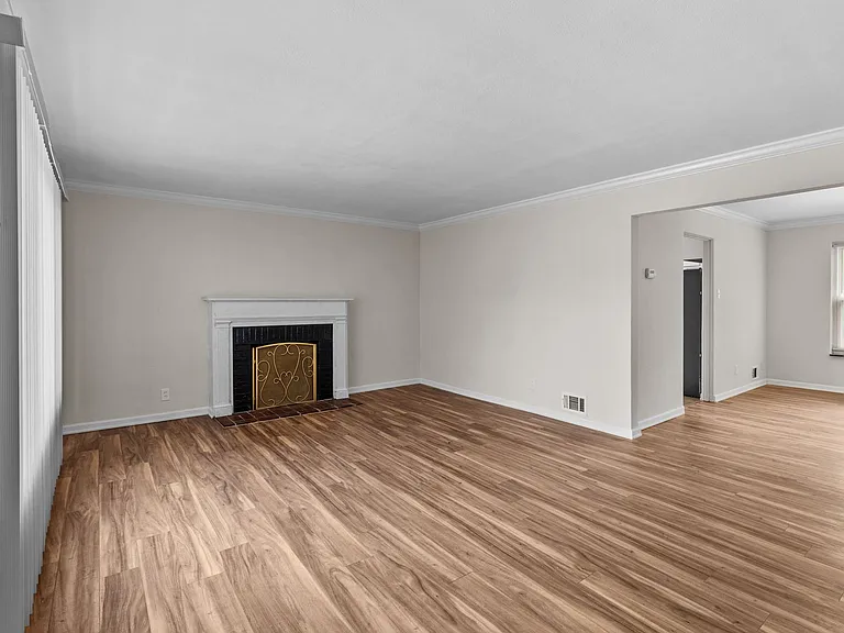 7812 Drexel Dr — Photo 3