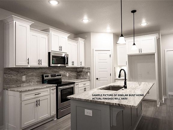 2nd image of 19 Exminster Ln