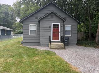 363 Searles Ave, Benton Harbor, MI 49022